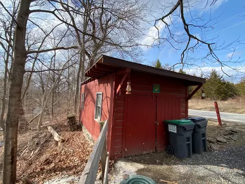 Undisclosed, Claverack, NY photo 16
