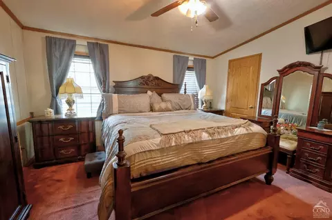 Bedroom - 368 Route 145, Cairo, NY 12413 photo 9 of 11