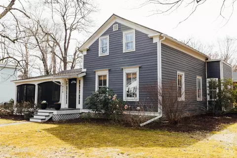 1020 Kinderhook St, Valatie, NY 12184