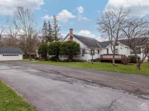 Exterior - 25 Vets Rd, Windham, NY 12496 photo 9 of 20