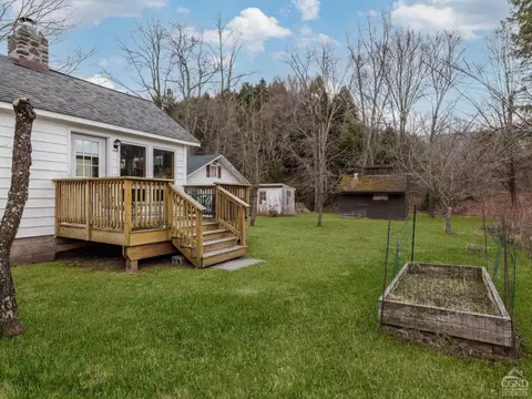 Exterior - 25 Vets Rd, Windham, NY 12496 photo 6 of 20