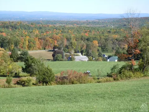 22 Decocco, Selkirk, NY 12158