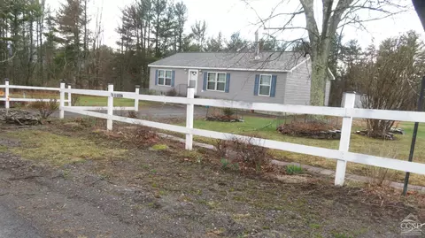 76 Gibson Rd, Greenville, NY 12083