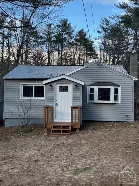 150 Maple Ave, Acra, NY 12405
