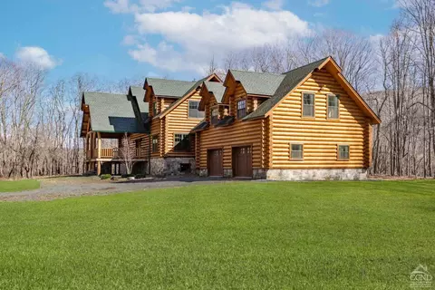 Exterior - 102 Thunderbird Ter, Windham, NY 12496 photo 13 of 18