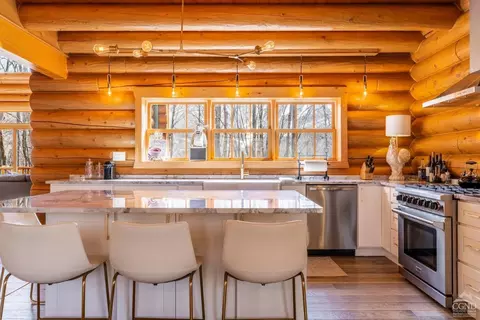 Kitchen - 102 Thunderbird Ter, Windham, NY 12496 photo 7 of 8
