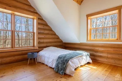 Bedroom - 102 Thunderbird Ter, Windham, NY 12496 photo 8 of 11