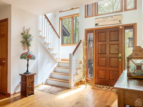 Entry Way - 429 Mill St, Windham, NY 12496 photo 1 of 2