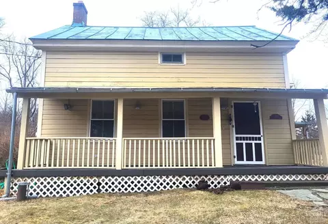 839 Old Post, Kinderhook, NY 12106