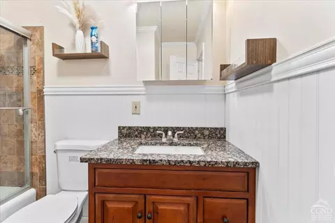 744 Hamilton St, Schenectady, NY 12307 photo 21