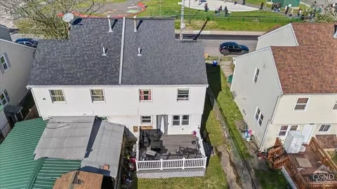 744 Hamilton St, Schenectady, NY 12307 photo 32