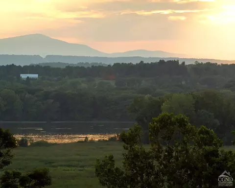 6881 Rod And Gun Rd, Hudson, NY 12534