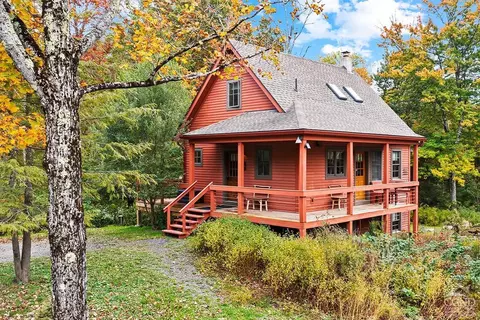 214 Fog Hill Rd, Austerlitz, NY 12017