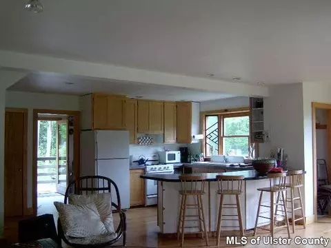 40 Skye Rd, Woodstock, NY 12498 photo 3