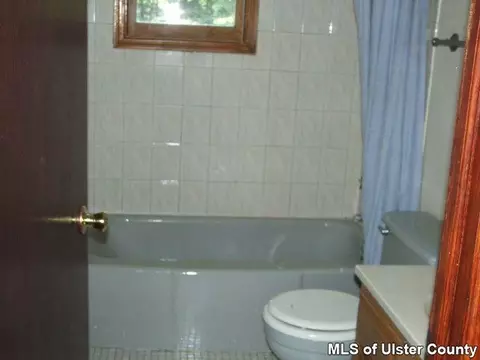 37 Jefferson Rd, Red Hook, NY 12571 photo 3