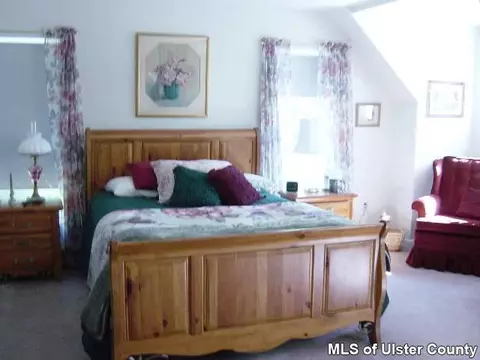 100 Ruby Rd, Kingston, NY 12401 photo 4