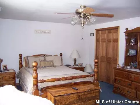3 Stevens Ct, Wallkill, NY 12589 photo 4
