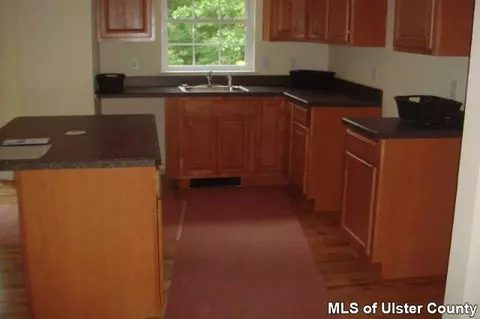357 Huckleberry Tpke, Wallkill, NY 12589 photo 2