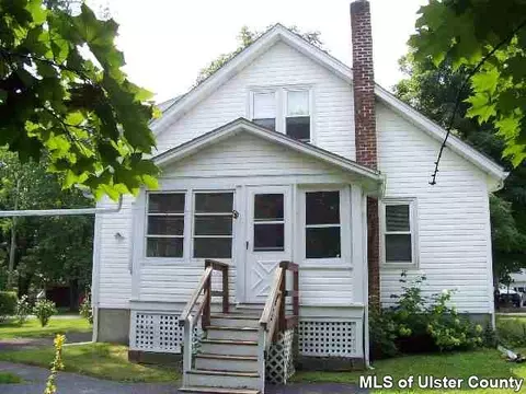 29 Hulse, Wallkill, NY 12589 photo 2