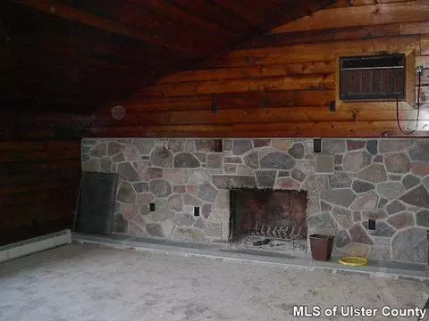 179 Strawridge Rd, Wallkill, NY 12589 photo 6