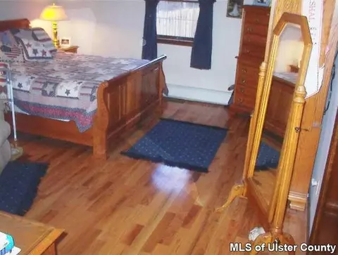 22 Knoth Rd, Wallkill, NY 12589 photo 6