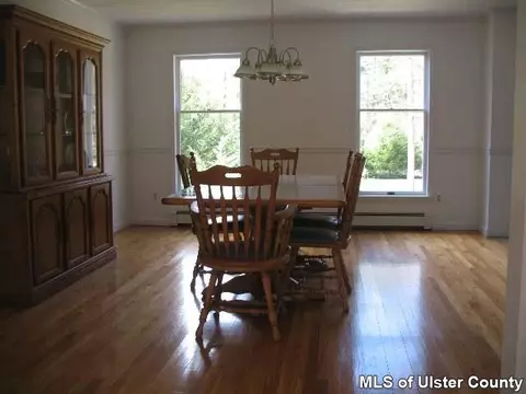 60 Laurel Holw, Kerhonkson, NY 12446 photo 5