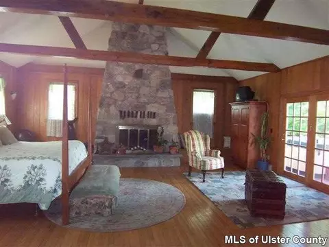 340 Mountain Rd, Wallkill, NY 12589 photo 2