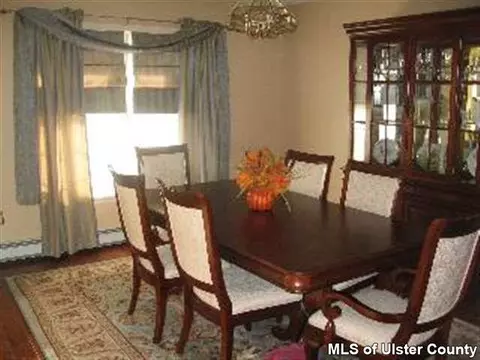 240 Valley Vw, Wallkill, NY 12589 photo 6