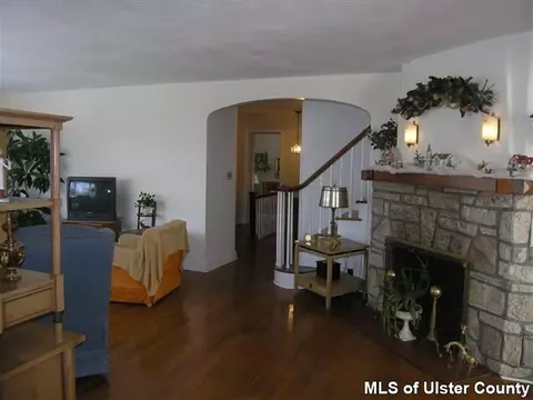 274 Plattekill Ardonia Rd, Plattekill, NY 12568 photo 7