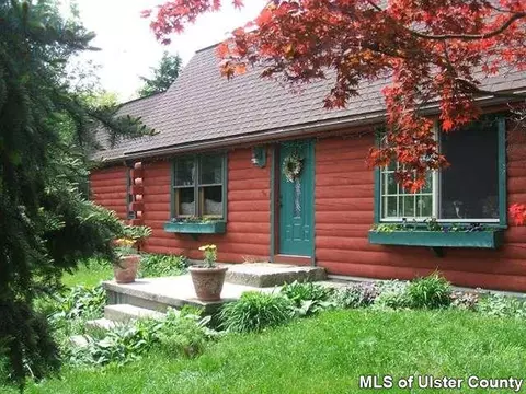 307 Meeker Rd, Wallkill, NY 12589 photo 1