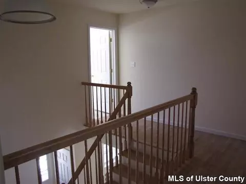 14 Van Wyck Ct, Wallkill, NY 12589 photo 13