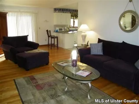 60 Hunt Rd, Wallkill, NY 12589 photo 9