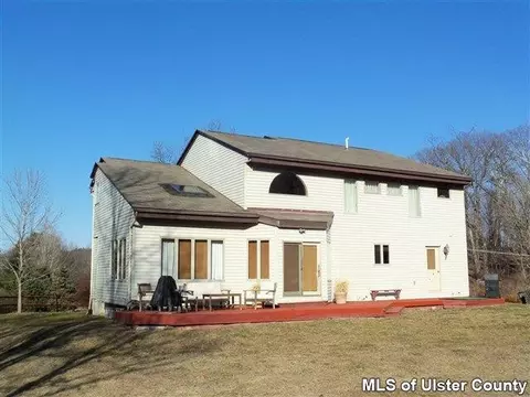8 Risa Ln, Cottekill, NY 12419 photo 16