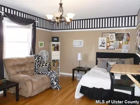 27 Rose Ln, Wallkill, NY 12589 photo 11