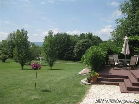 27 Rose Ln, Wallkill, NY 12589 photo 15