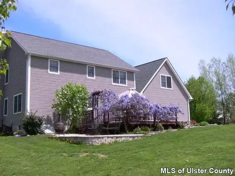 27 Rose Ln, Wallkill, NY 12589 photo 13