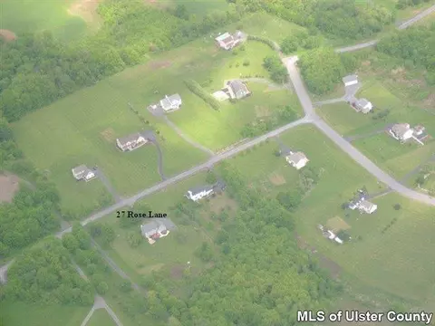 27 Rose Ln, Wallkill, NY 12589 photo 17