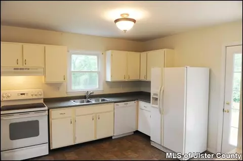 1 Cottontail Ln, Catskill, NY 12414 photo 6