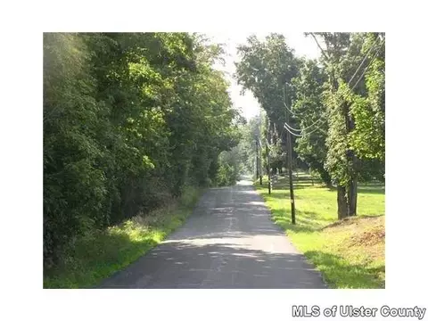 178 Denniston Rd, Wallkill, NY 12589 photo 6