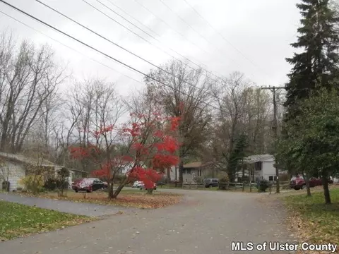 22 Cornell Ave, Red Hook, NY 12571 photo 17