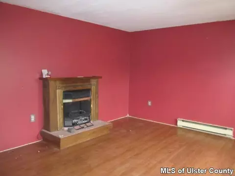 22 Cornell Ave, Red Hook, NY 12571 photo 9