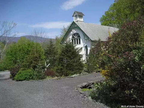 209 Fishcreek Rd, Saugerties, NY 12477 photo 7
