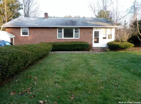 506 Plains Rd, Wallkill, NY 12589 photo 1