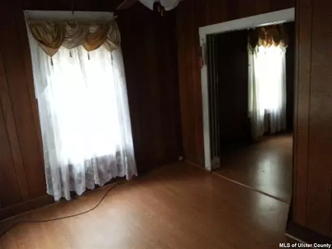 158 Smith St, Poughkeepsie, NY 12601 photo 8