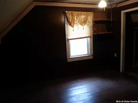 158 Smith St, Poughkeepsie, NY 12601 photo 21