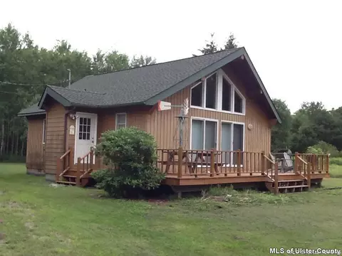 60 Maple Ave, Hunter, NY 12442 photo 1