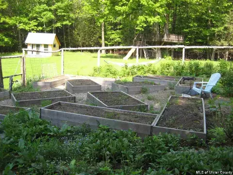 17 Cross Patch Rd, Woodstock, NY 12498 photo 33