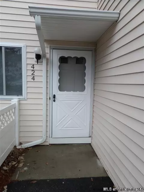 424 Gregory, Highland, NY 12528 photo 2