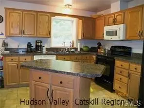 62 Lewis Ln, Wallkill, NY 12589 photo 8