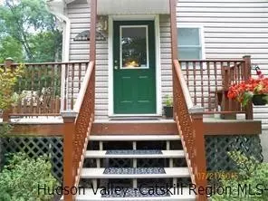62 Lewis Ln, Wallkill, NY 12589 photo 3